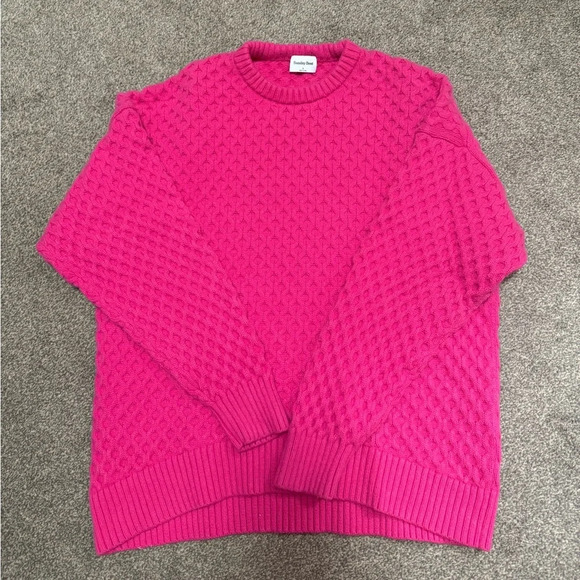 Sweet Cozy Aritzia Sunday Best Peggy Sweater Ultra Pink - S - Picture 5 of 6